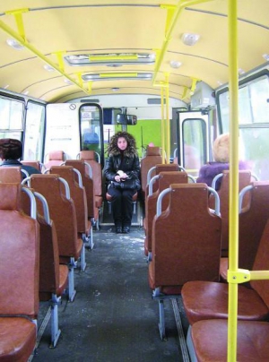  Автобус Черкаси —Городище минулого вівторка відправився  з автостанції обласного центру з трьома  пасажирами