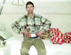Олексій Соболь лікується у політравматичному відділенні Вінницької міської лікарні №2. Не розуміє, чому стріляли саме у нього
