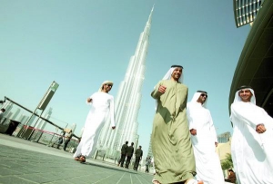 Бурж Дубай, найвища споруда світу, була офіційно відкрита позавчора в Дубаях, столиці Об’єднаних Арабських Еміратів