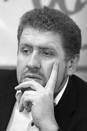 Политолог Кость Бондаренко считает, что на президентских выборах будет массовый подкуп членов избирательных комиссий