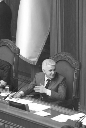Депутатську фракцію, яку очолює спікер Володимир Литвин, розглядають учасником можливої нової коаліції у парламенті після президентських виборів
