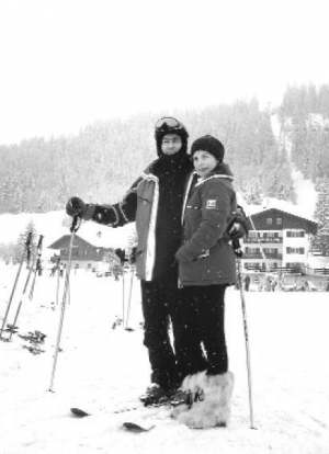 Влада Литовченко со своим мужем Сергеем Прокаевым ездили на новогодние праздники в городок Больцано в Италии. Катались на лыжах в Альпах