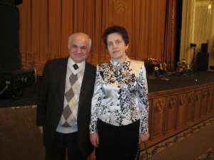 Директор театра Марк Бровун и Людмила Янукович после премьеры
