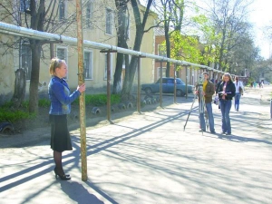 Студенти Київського славістичного університету виконують практичні завдання
