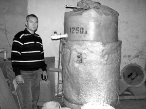 Теперь Николай Кузьмук работает над созданием большей газовой установки, планирует подключать ее к газовому котлу
