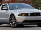 Самая спортивная модель - серийная версия спорткупе Ford Mustang GT 2010
