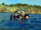 Боксер Віталій Кличко вчить старшого сина Єгора плавати під водою