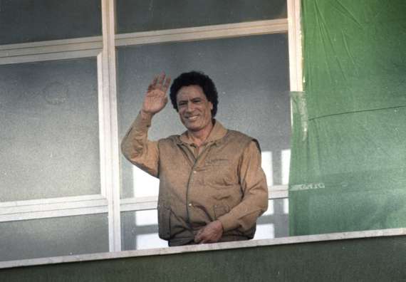 Каддафі виголошує промову до своїх прибічників, у якій засуджує США. Тріполі, 28 березня 1986 року