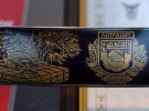 На клинку шаблі зобразили герб міста Антрацит та його визначні місця
