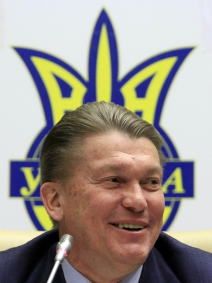 Новоизбранный тренер футбольной сборной Олег Блохин во время пресс-конференции в Киеве 21 апреля 2010 года