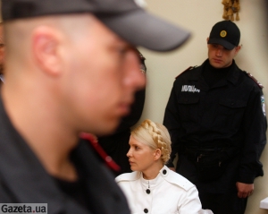Юлия Тимошенко в зале заседаний Печерского райсуда Киева 29 июня 2011 года