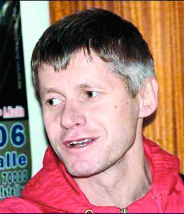 Олександр Чижевський перший матч у вищій лізі провів 6 березня 1992 року