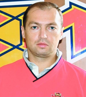 Вадим Шахрайчук каже, що керівництво ”Сокола” заборгувало йому зарплату за два місяці