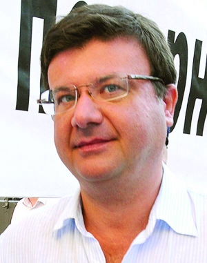 Андрій Павловський: ”На утримання Януковича і його челяді з Адміністрації президента виділяється рекордна сума за всі роки — 1,5 мільярда”