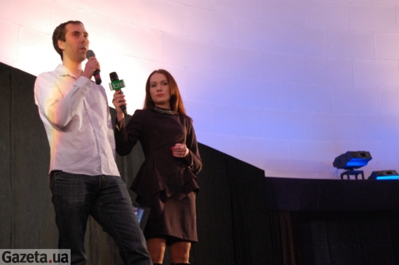 Юрій Костенко, керівник проекту, та Єлизавета Бєльська, PR-директор планетарію