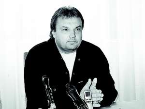 Вадим ДЕНИСЕНКО, 37 років, головний редактор тижневика ”Коментарі”