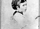 Перша дружина Миколи Лисенка - Ольга О'Коннор (1850-1930), співачка, лірико-драматичне сопрано, перша виконавиця ролі Оксани в "Різдвяній ночі". "Я ей помогаю в жизни материально, сколько она пожелала и назначила, - писав Лисенко в листі до свого останнього кохання Інни Андріанопольської 30 вересня 1908 року. - Она всех детей моих позволила мне усыновить, что и подтверждала на всех деловых бумагах. И все они законные дети с моим отчеством и фамилией, с бумагами и документами". Ольга О'Коннор давала уроки музики та вокалу. 1905 року відкрила власну музичну школу для дітей молодшого віку.