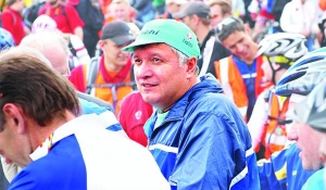 Арсен Аваков на Велодні 24 травня 2009-го в Харкові. Він був губернатором Харківщини з лютого 2005 року до лютого 2010-го