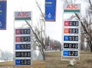 Слева - цены по состоянию на 23 марта, справа - за 30 марта