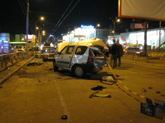 На Петрівці сталася масштабна аварія