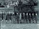 Львівські хлопці, які входили до одного з перших пластових гуртків, весна 1912 року. Пластуни ще в гімназійній уніформі
