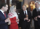 Глава РПЦ вручил декоративные пасхальные яйца президенту РФ Дмитрию Медведеву, главе правительства Владимиру Путину и мэру Москвы Сергею Собянину