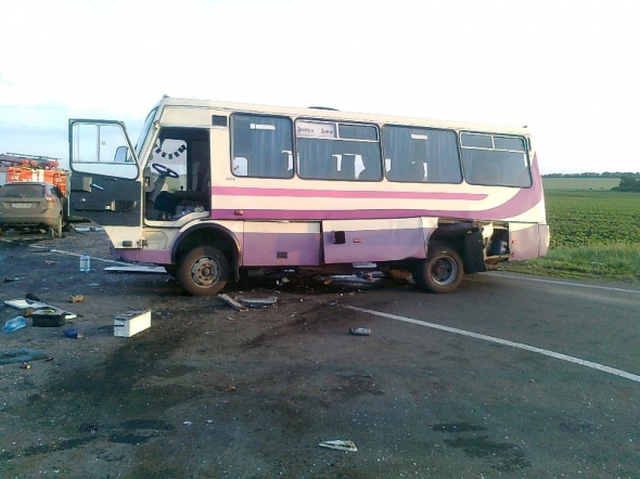 На момент ДТП в салоні автобуса знаходилося 15 пасажирів