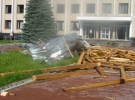 Від негоди постраждали адміністративні будівлі