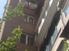 На восьмом этаже 16-этажного жилого дома возник пожар