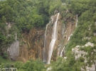 Один з найбільших водоспадів у парку Плитвицькі озера