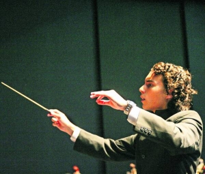19-річний венесуельський диригент Іліч Рівас 28 серпня виступив у Києві з оркестром молодих музикантів ”Я, Культура”