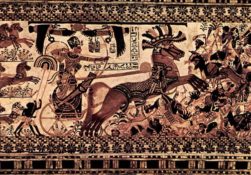 Тутанхамон, побеждающий азиатские племена