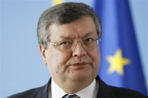 Сьогодні Грищенко також заявив про те, що не бачить зупинки зближення України з ЄС