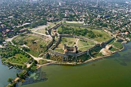 Белгород-Днестровская крепость является одной из крупнейших средневековых крепостей в Украине