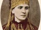 Портрет дружини Шлімана Софії в &quot;уборів Олени&quot; з &quot;Скарбу Пріама&quot;. Розфарбована фотографія 1874 року