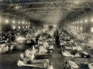 Военный госпиталь во время эпидемии ”испанки”, лагерь Фанстон в американском штате Канзас, конец 1918 — начало 1919 года 