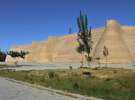 Бухара, крепость Арк (дворец эмира). Сейчас 70 % монумента – это руины, кроме нескольких королевских построек, функционирующих в настоящее время в качестве музеев