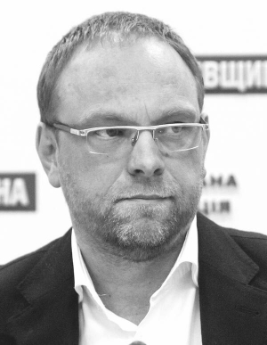 Сергій Власенко: ”Влада вважає, що вигадала механізм тримати Тимошенко у в’язниці довічно”