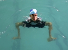 Аббас може стати першим афганцем, що представляє свою країну в змаганнях з плавання.