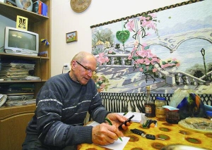 Колишній нардеп-”нунсівець” Ярослав Кендзьор сидить у своїй львівській квартирі. Каже, що після 23 років депутатства ”адаптовується до нормального життя”