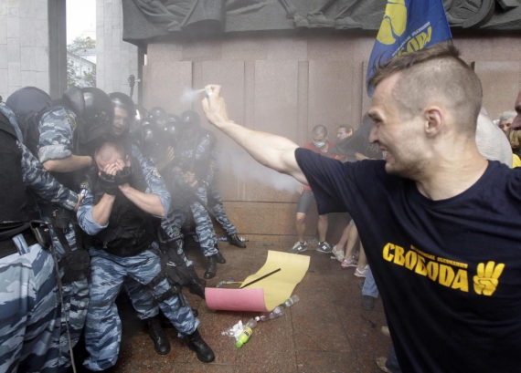 Єфрем Лукацький &quot;Протест проти ухвалення закону про російською мовою&quot;