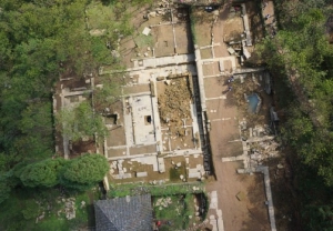 Замок династии Мин, раскопанный в провинции Гайчжоу