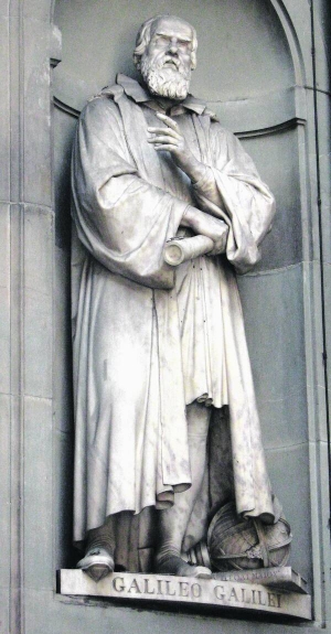 Статуя Галілео Галілея  у галереї Уффіці у Флоренції Фразу ”І все-таки вона крутиться” він нібито виголосив 12 квітня 1633 року, відразу, як перед судом інквізиції відрікся від переконання, що Земля обертається довкола Сонця. Однак немає доказів, що він так справді сказав. Цей міф створив за 124 роки італійський журналіст Джузеппе Баретті, який написав про астронома книжку. Фраза стала крилатою