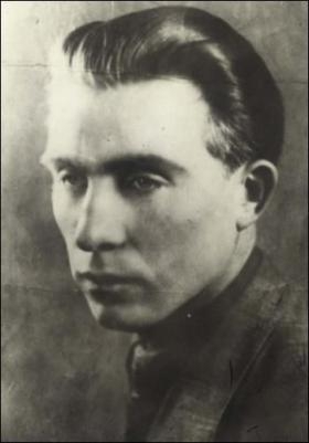 Сергей Качинский (псевдоним ”Иван”, ”Остап”) погиб 11 марта 1943 года в бое с нацистами за склады оружия и амуниции на мебельной фабрике в селе Оржив под Ривне. Сам разоружил четырех немецких солдат. Родом из-под Луцка 
