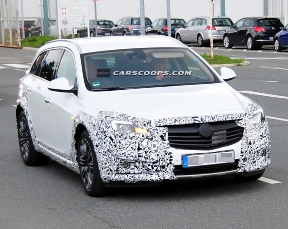 Opel Insignia Cross Four