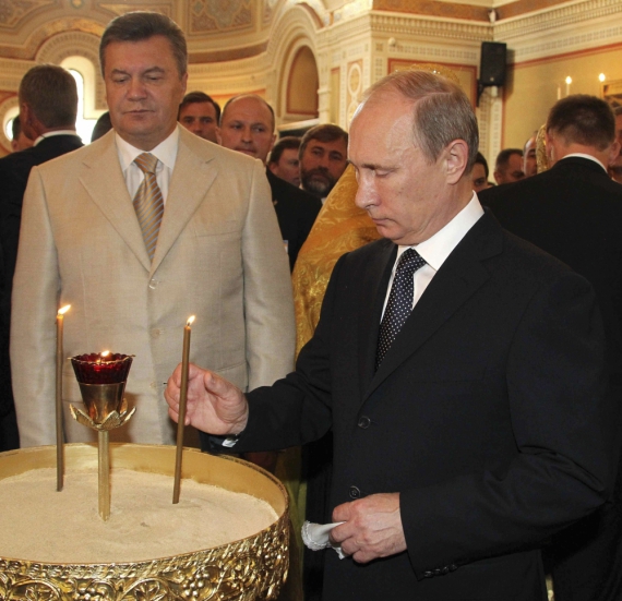 Янукович и Путин приняли участие в мероприятиях по случаю празднования 1025-летия Крещения Руси