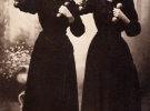 Жінки з гантелями. 1909
