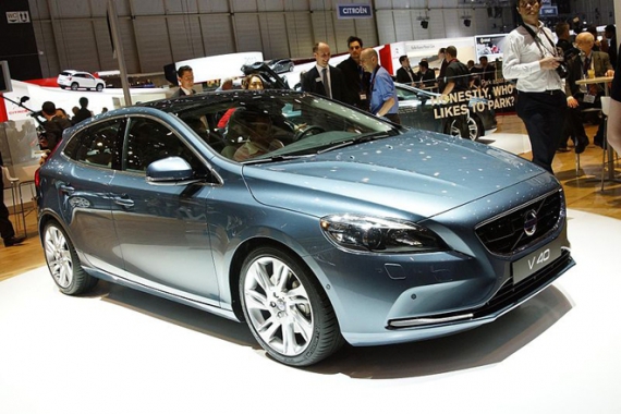 Volvo V40