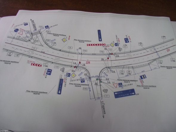 Проект развязки в с.Мостище предусматривает три светофора, высокие бордюры и перильные ограждения