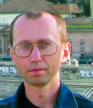 Павло Шевчук: ”У бідних країнах на­роджують багато, бо дитина обходиться дешево. Вона може спати у коробці, ходити в самих шортах і рано почне працювати”